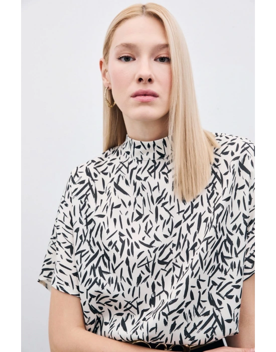 Yarasa Kol Desenli Bluz - Siyah