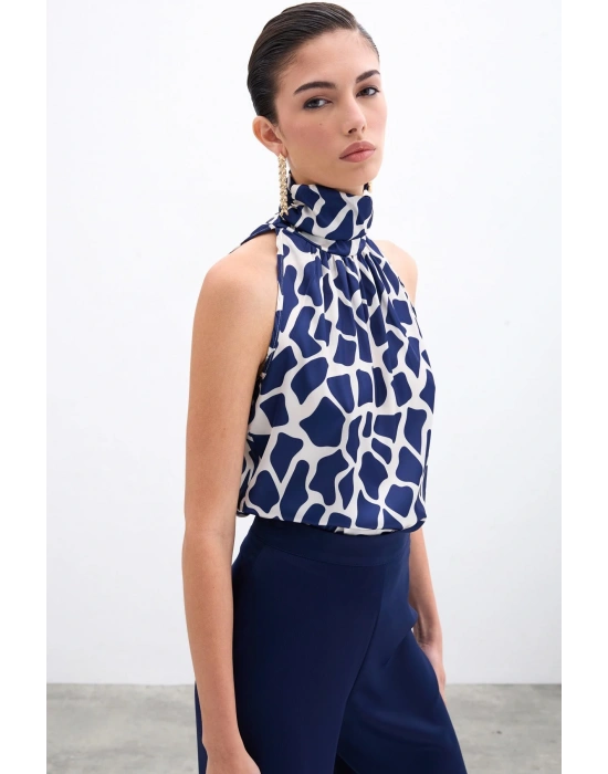 Boğazlı Kolsuz Bluz - Bej-Lacivert