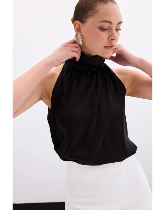 Boğazlı Kolsuz Bluz - Düz Siyah