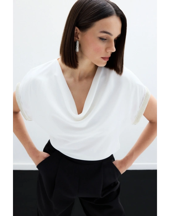 Kollar Taş Detaylı Salaş Bluz - Ekru