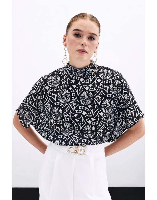 Kısa Kol Desenli Bluz - Siyah
