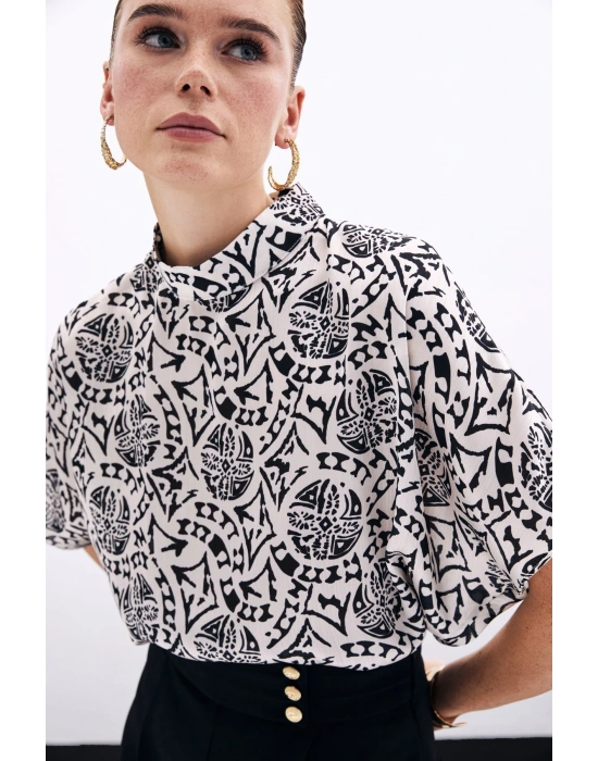 Kısa Kol Desenli Bluz - Ekru