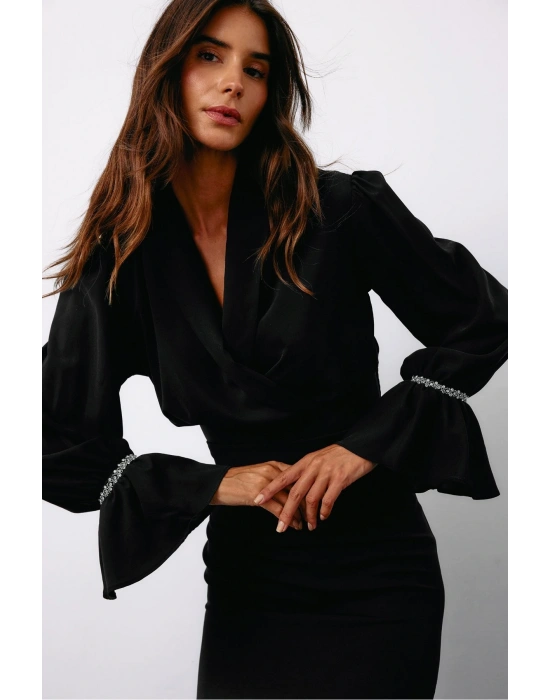 Aksesuar Detaylı Bluz - SİYAH