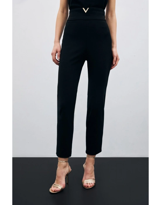 Bel Aksesuarlı Pantolon - Siyah