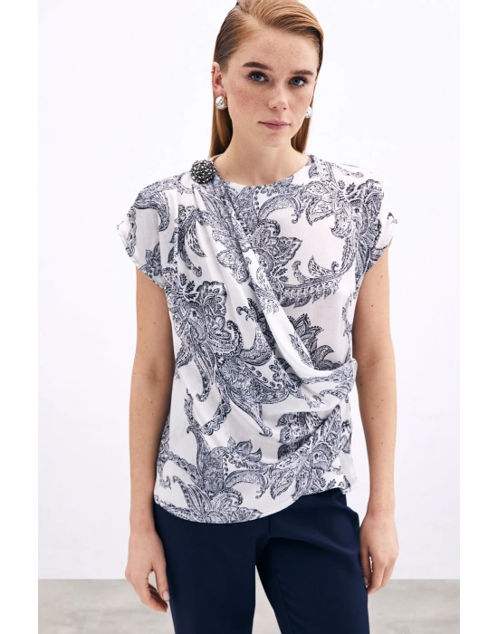 Aksesuar Detaylı Bluz - Ekru