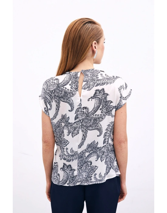 Aksesuar Detaylı Bluz - Ekru