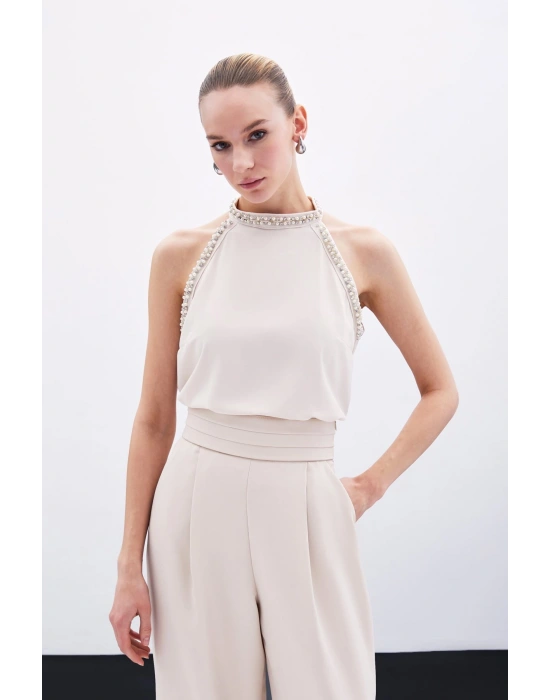 Aksesuar Detaylı Kolsuz Bluz - Bej