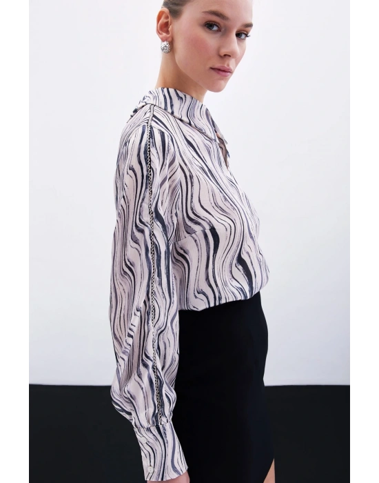 Kol Aksesuarlı Desenli Bluz - Siyah