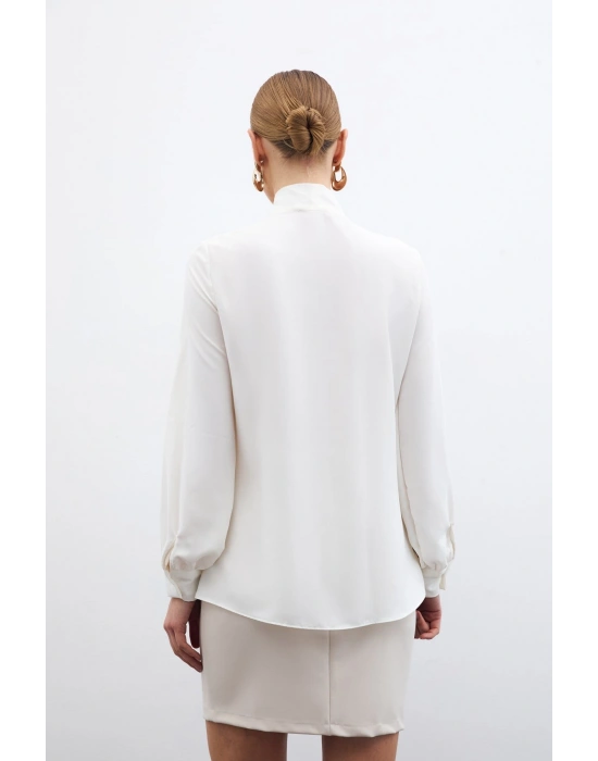 Yakası Bağlamalı Düz Gömlek - Ekru
