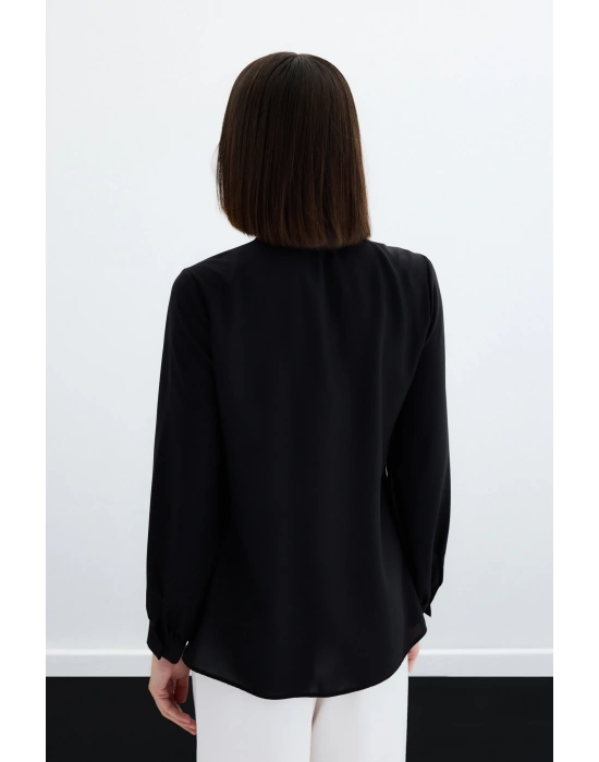 Yakası Bağlamalı Düz Gömlek - Siyah