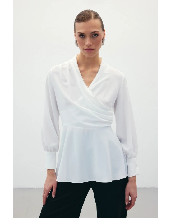 Boncuklu Yaka Kruvaze Bluz - Ekru