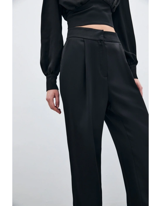 Pileli Saten Krep Pantolon - Siyah