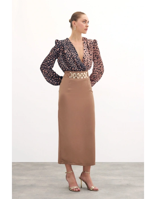 Gold Aksesuarlı Uzun Etek - Vizon