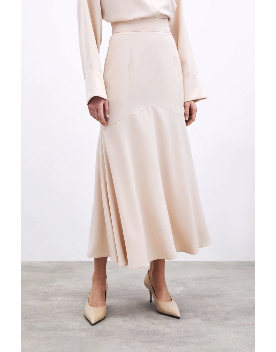 Kesik Detaylı Saten Etek - Bej