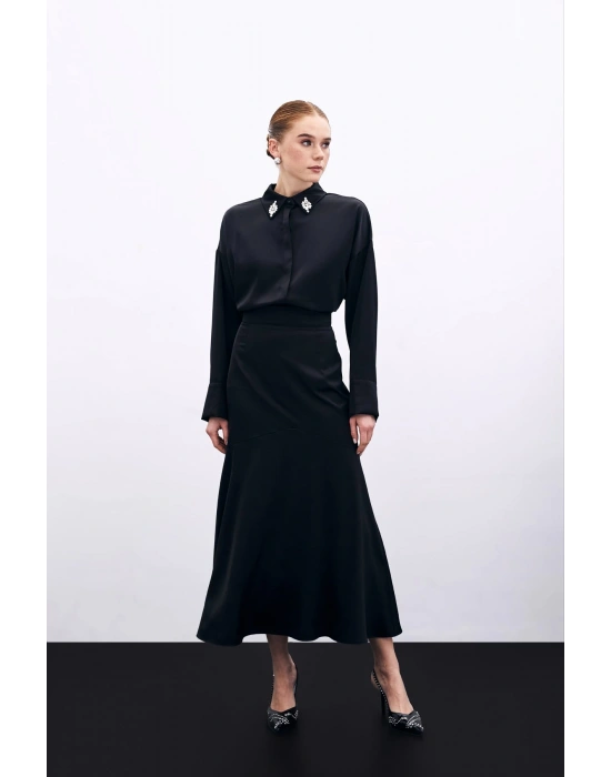 Kesik Detaylı Saten Etek - Siyah