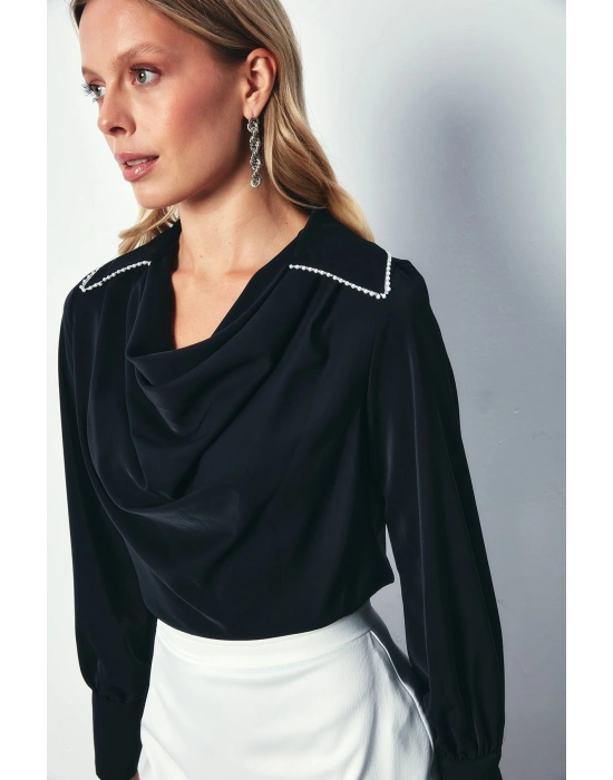 Degaje Yaka İncili Salaş Bluz - SİYAH