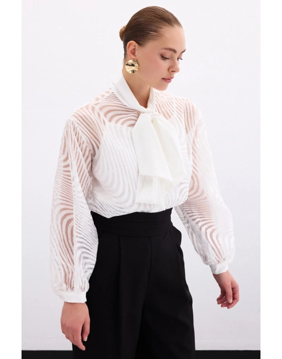 Fularlı Zebra Desenli Gömlek - Ekru