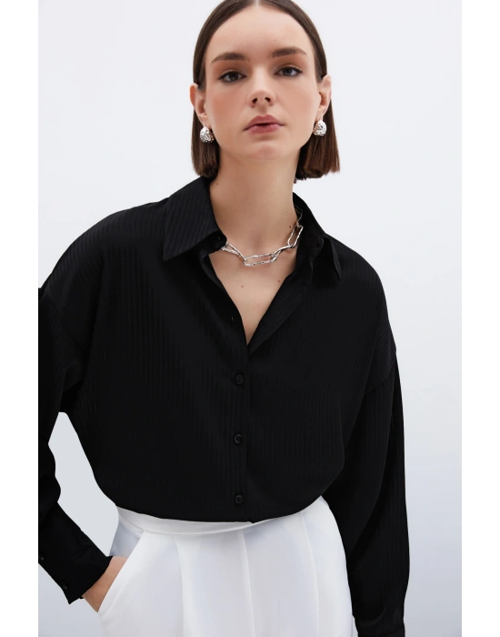 Kendinden Çizgi Desenli Gömlek - Siyah