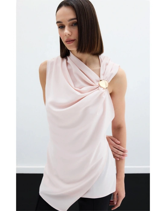 Tek Omuz Aksesuarlı Bluz - Pudra