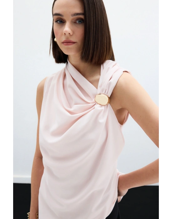 Tek Omuz Aksesuarlı Bluz - Pudra