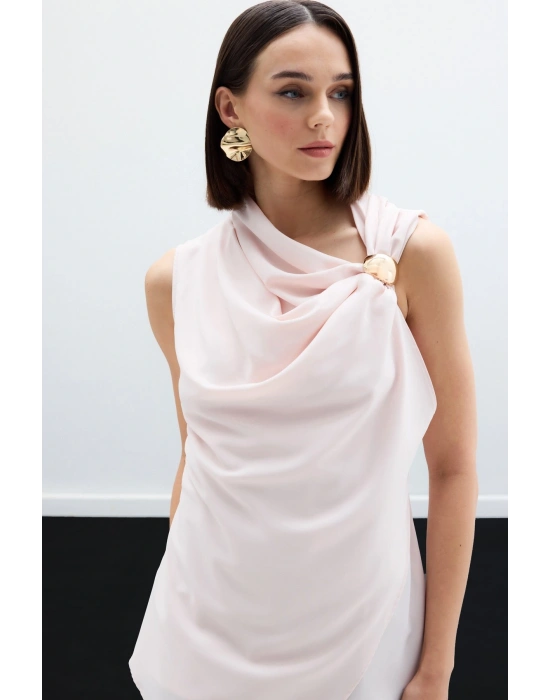 Tek Omuz Aksesuarlı Bluz - Pudra