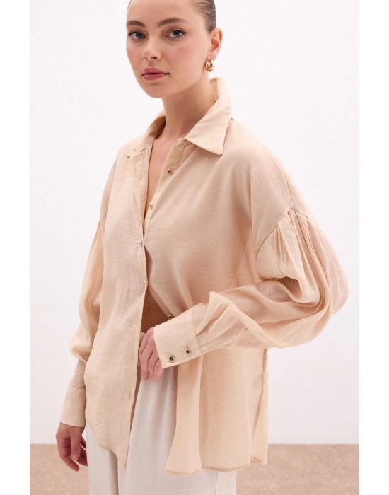 Düğme Aksesuarlı İnce Gömlek - Bej