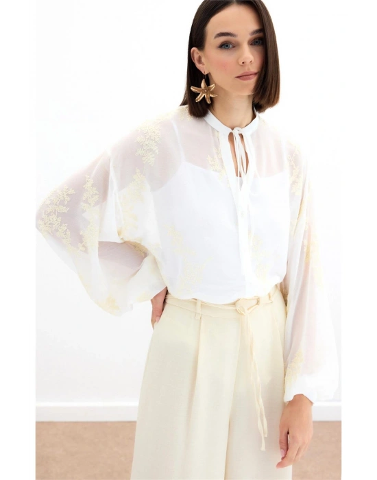 Nakışlı Şifon Gömlek - Krem