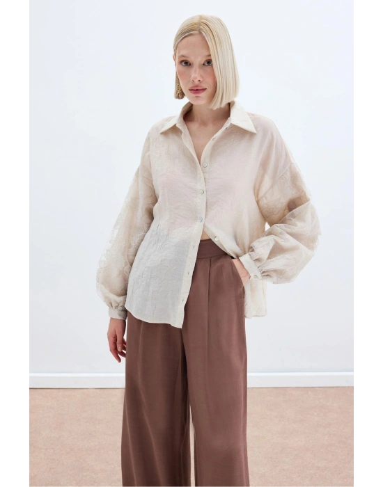 Nakış Detaylı Kraşlı Gömlek - Bej