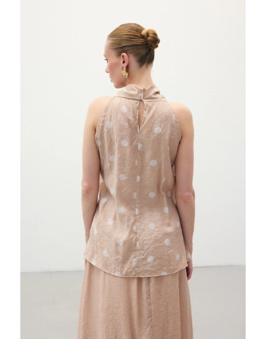 Kolsuz Puantiye Desenli Bluz - Pudra