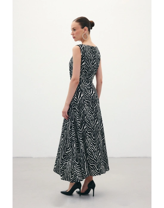 Kare Yaka Zebra Desenli Elbise - Siyah