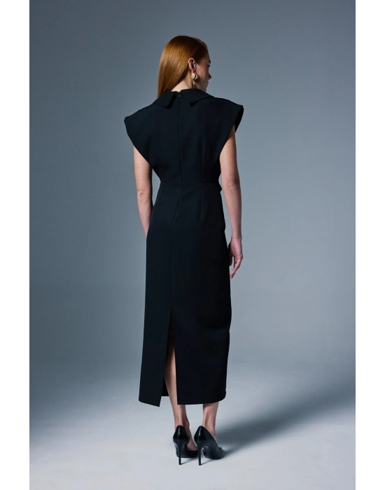 Aksesuar Detaylı Maxi Elbise - Siyah