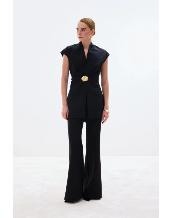 Aksesuar Kuşaklı Kolsuz Bluz - Siyah