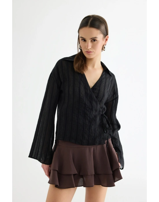 Anvelop Yaka Bağcıklı Tül Bluz Siyah