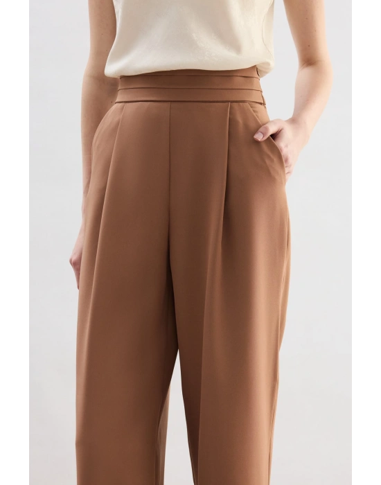 Bel Detaylı Cepli Pantolon - Camel