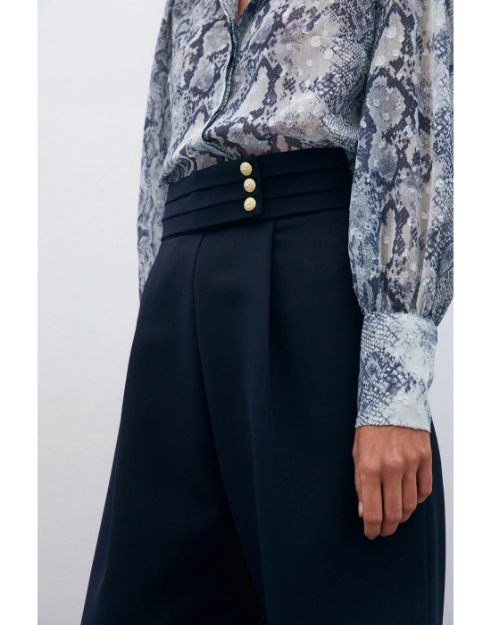 Bel Detaylı Pantolon