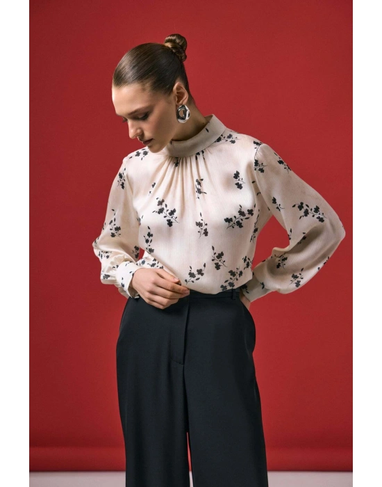 Çiçek Desenli Bluz - Siyah