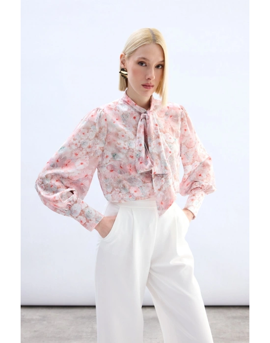 Çiçek Desenli Fularlı Gömlek - Pudra