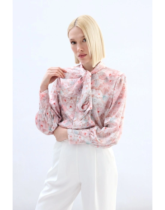 Çiçek Desenli Fularlı Gömlek - Pudra