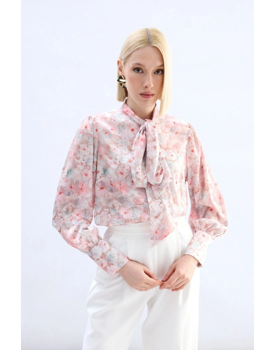 Çiçek Desenli Fularlı Gömlek - Pudra