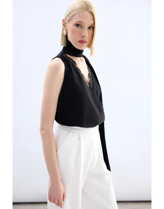 Dantel Detaylı Bodysuit Bluz - Siyah