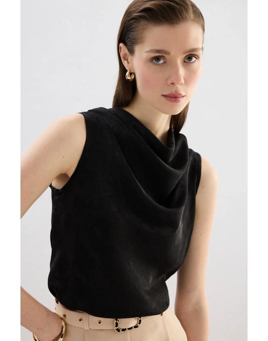 Degaje Yaka Bluz - Siyah