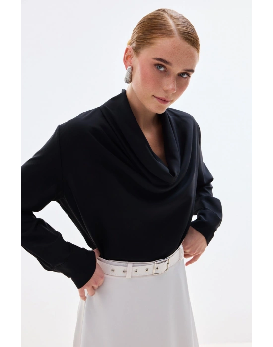 Degaje Yaka Bluz - Siyah