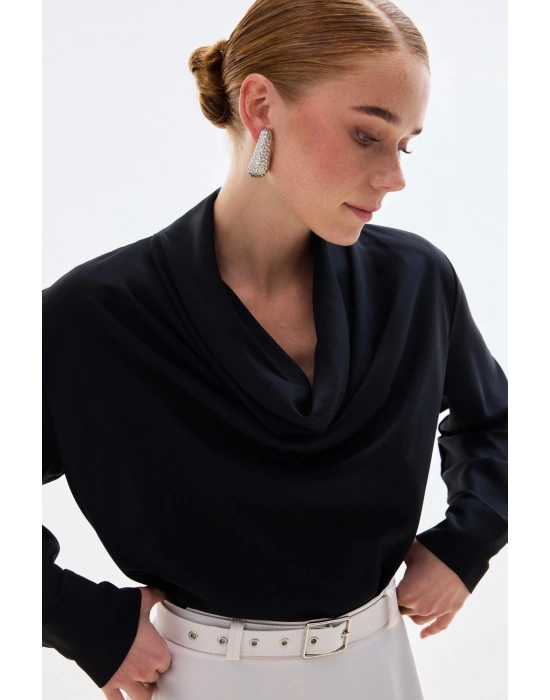 Degaje Yaka Bluz - Siyah