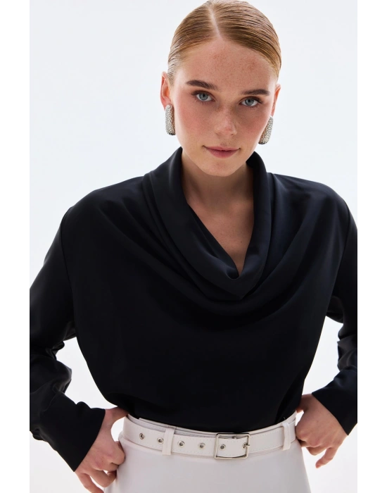 Degaje Yaka Bluz - Siyah