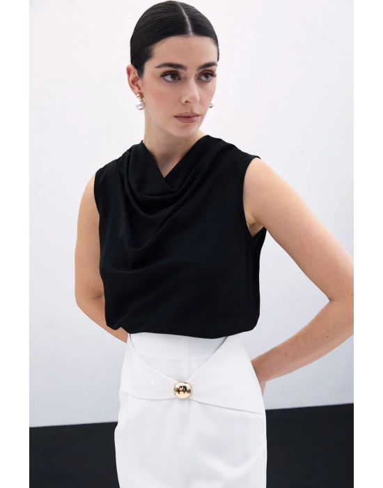 Degaje Yaka Kolsuz Bluz - Siyah