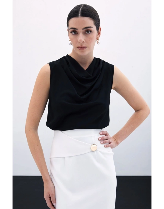 Degaje Yaka Kolsuz Bluz - Siyah