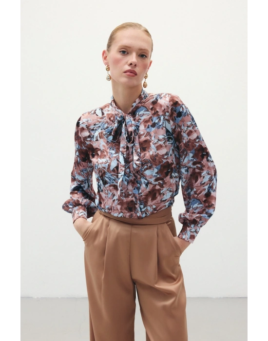 Desenli Fular Yaka Gömlek - Kahve