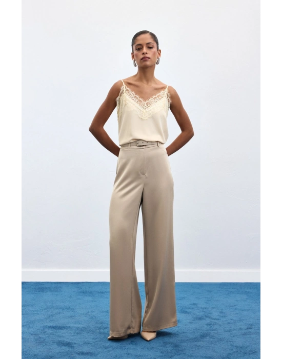 Kemer Detaylı Saten Pantolon - Taş
