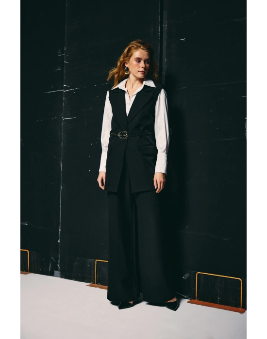 Kemer Detaylı Yelek - Siyah