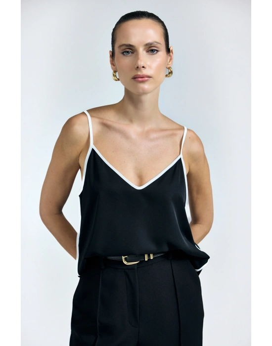 Kontrast Askılı Bluz - Siyah